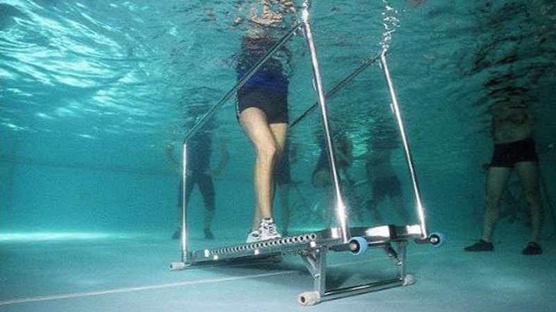 آب درمانی یا هیدروتراپی